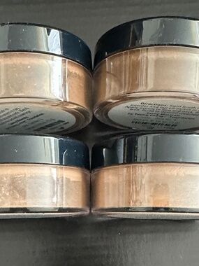 Young Living - Savvy Minerals - Powder Foundation